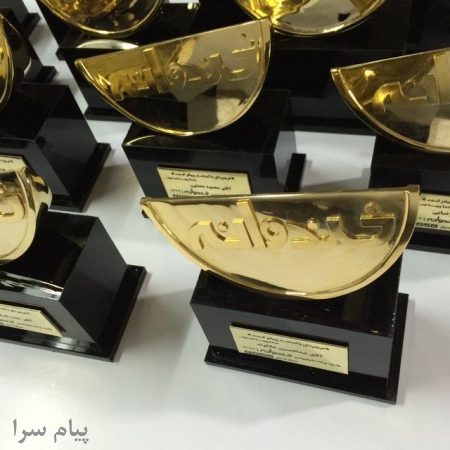 طراحی وتولیدتندیس بابهترین کیفیت ودرکمترین زمان