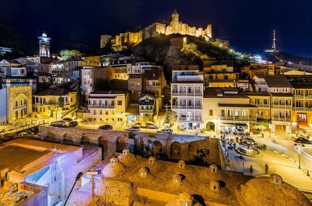 تور گرجستان آنا سیر