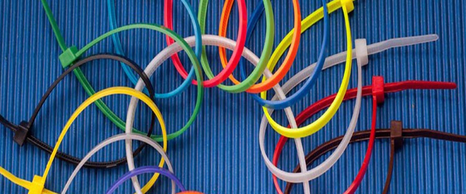 انواع بست کمربندی پلاستیکی